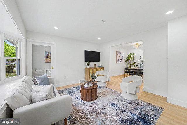 235 TERRY LN, Egg Harbor City, NJ 08215