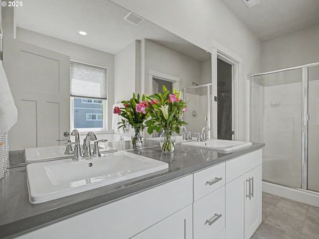 37501 STEELHEAD St, Sandy, OR 97055