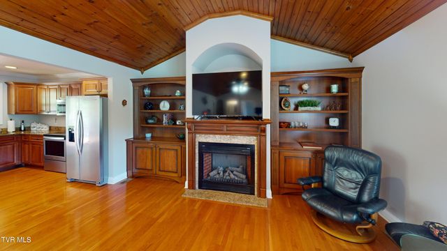 93 Bridgewater Court 93, Johnson City, TN 37615