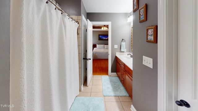 93 Bridgewater Court 93, Johnson City, TN 37615
