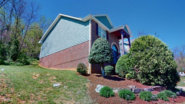 93 Bridgewater Court 93, Johnson City, TN 37615