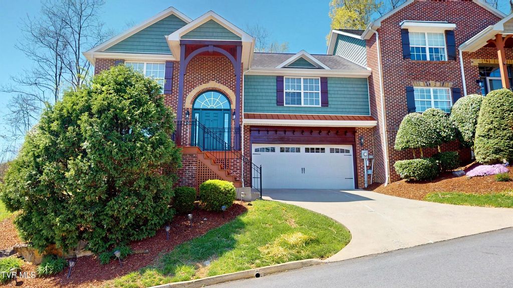 93 Bridgewater Court 93, Johnson City, TN 37615