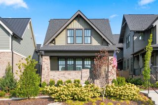 142 Salton Ln, Thompsons Station, TN 37179