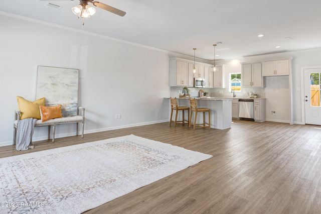 104 Whittington Drive N, Lafayette, LA 70503