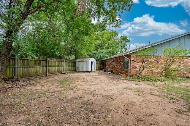 101 Stonewood Drive, Noble, OK 73068