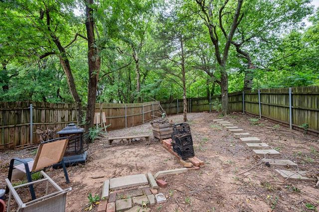 101 Stonewood Drive, Noble, OK 73068