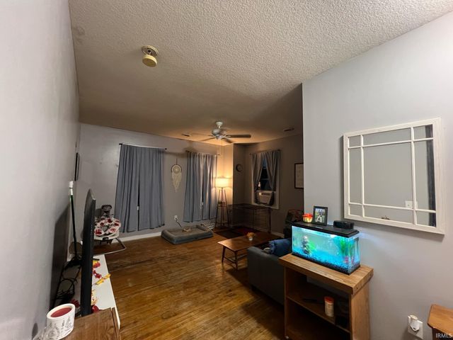 1035 N Jefferson Street, Huntington, IN 46750