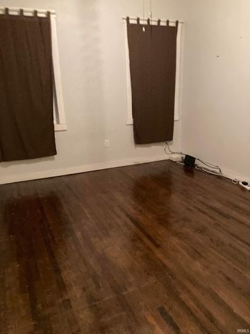 1035 N Jefferson Street, Huntington, IN 46750