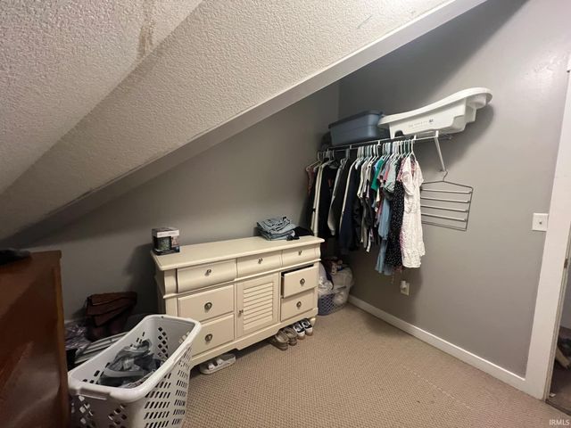 1035 N Jefferson Street, Huntington, IN 46750