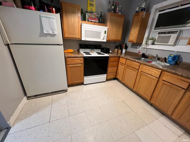 1035 N Jefferson Street, Huntington, IN 46750