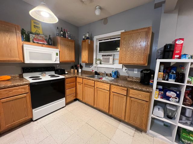 1035 N Jefferson Street, Huntington, IN 46750