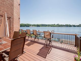 329 Geneva Avenue N 403, Oakdale, MN 55128