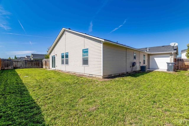 11761 Penobscot St, Caldwell, ID 83605