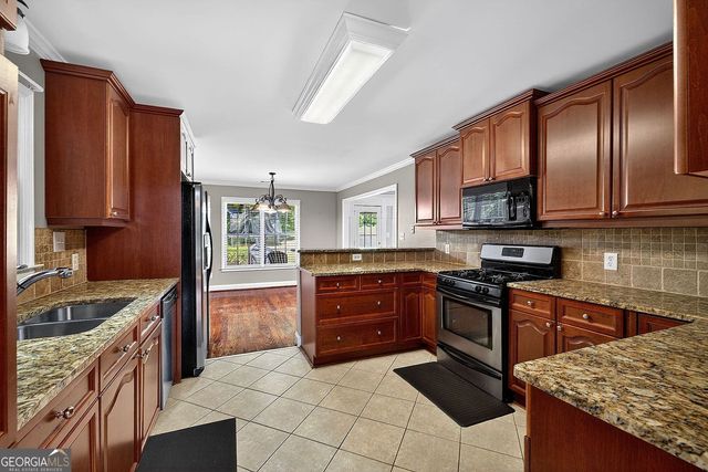 1710 SOUTH GORDON Road, Austell, GA 30168