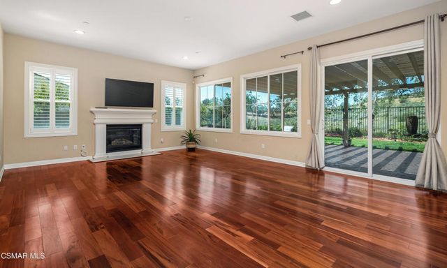 7375 Elk Run Way, Moorpark, CA 93021