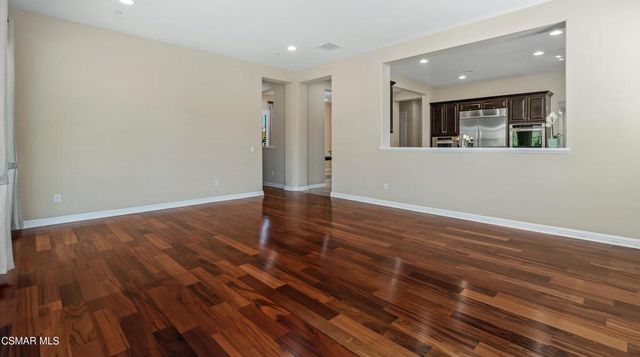 7375 Elk Run Way, Moorpark, CA 93021