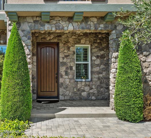 7375 Elk Run Way, Moorpark, CA 93021