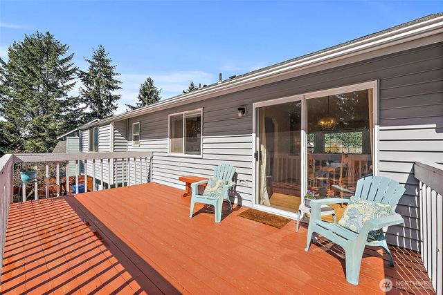 17225 90th Avenue E, Puyallup, WA 98375