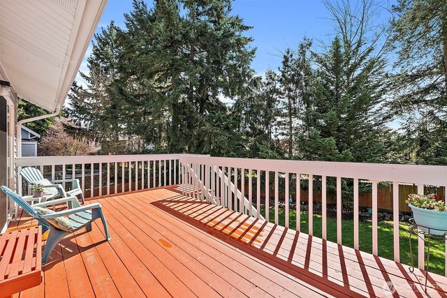 17225 90th Avenue E, Puyallup, WA 98375