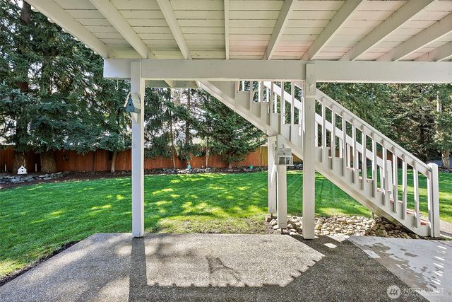 17225 90th Avenue E, Puyallup, WA 98375