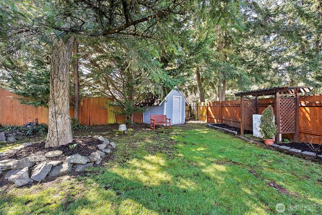 17225 90th Avenue E, Puyallup, WA 98375