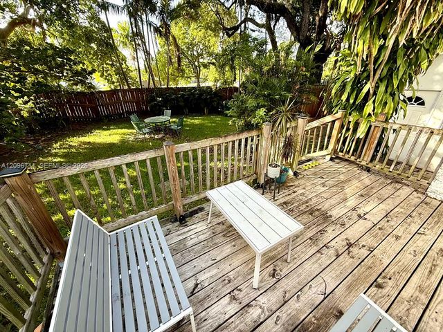 210 S Melrose Drive, Miami Springs, FL 33166
