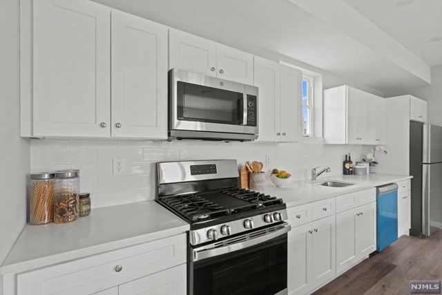 6-8 Governor Street, Paterson, NJ 07501