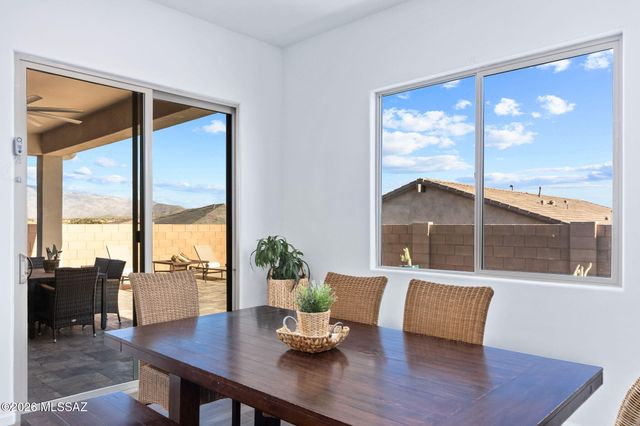 12764 E Tortoise Pointe Place, Vail, AZ 85641