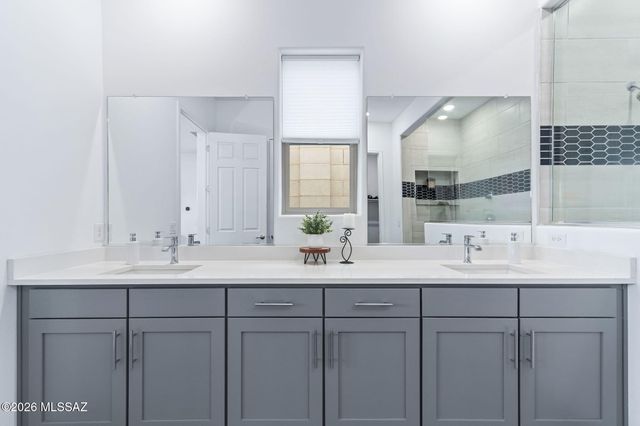 12764 E Tortoise Pointe Place, Vail, AZ 85641