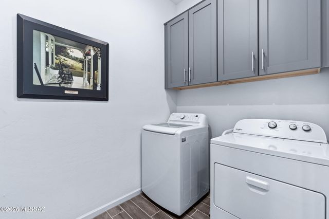 12764 E Tortoise Pointe Place, Vail, AZ 85641