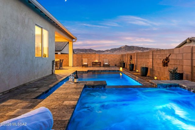 12764 E Tortoise Pointe Place, Vail, AZ 85641