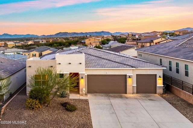 12764 E Tortoise Pointe Place, Vail, AZ 85641