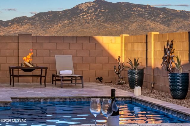 12764 E Tortoise Pointe Place, Vail, AZ 85641