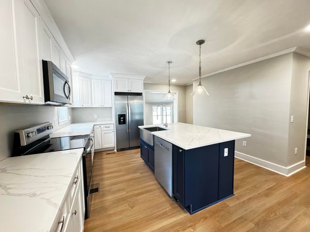 902 Poplar Street, Walterboro, SC 29488