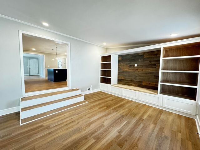 902 Poplar Street, Walterboro, SC 29488