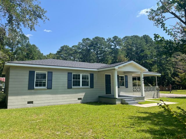902 Poplar Street, Walterboro, SC 29488