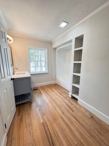 902 Poplar Street, Walterboro, SC 29488