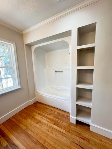 902 Poplar Street, Walterboro, SC 29488