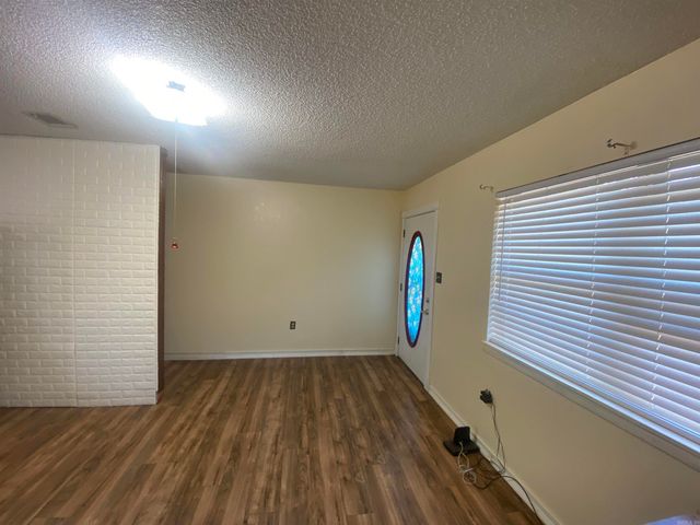 17804 CULLIPHER LN, Little Rock, AR 72206