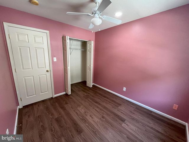 225 YORKTOWN CT, Malvern, PA 19355