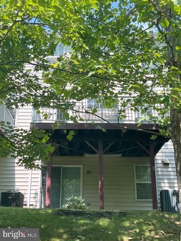 225 YORKTOWN CT, Malvern, PA 19355