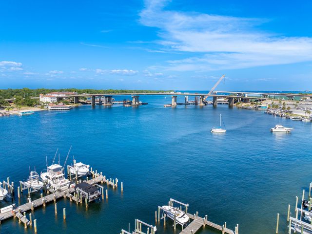 321 Bream Avenue 502, Fort Walton Beach, FL 32548