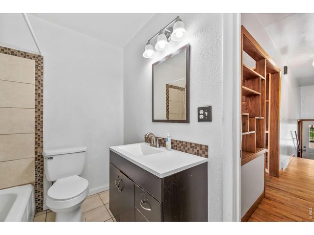1230 Hover St, Longmont, CO 80501