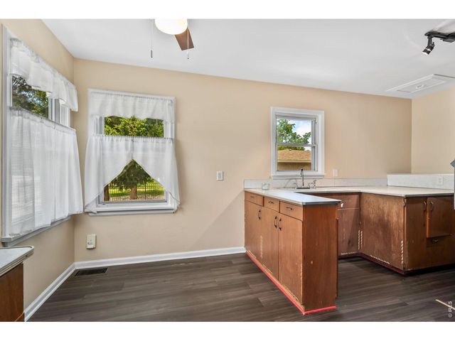 1230 Hover St, Longmont, CO 80501