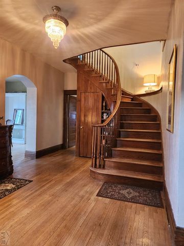 2116 N Elizabeth St, Pueblo, CO 81003