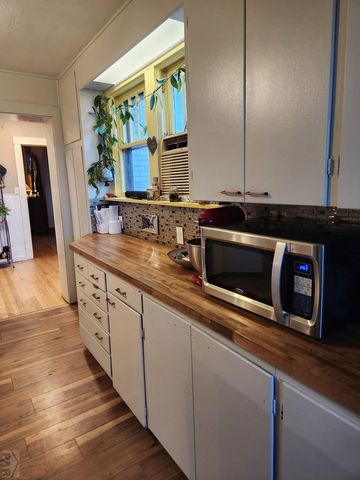 2116 N Elizabeth St, Pueblo, CO 81003