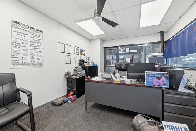 575 Seavey Rd, Shaler, PA 15209