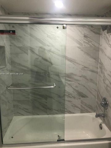 550 S Park Rd 32-8, Hollywood, FL 33021