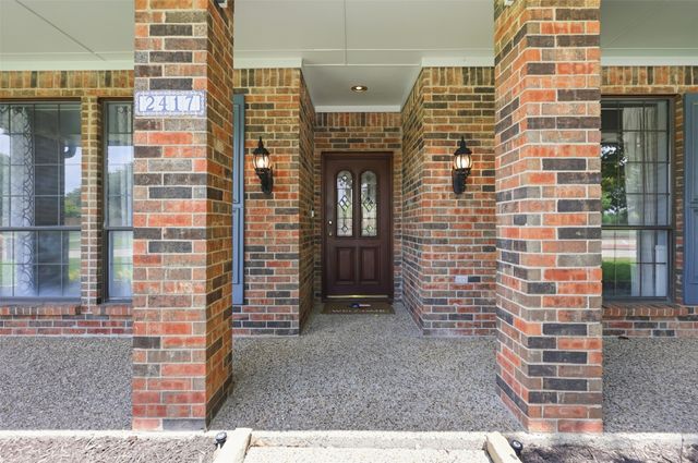 2417 Banner Elk Circle, Plano, TX 75025