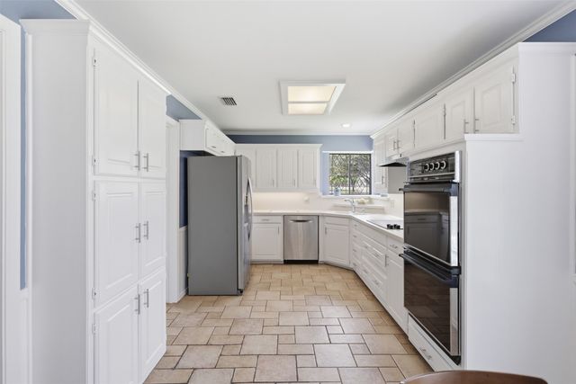 2417 Banner Elk Circle, Plano, TX 75025